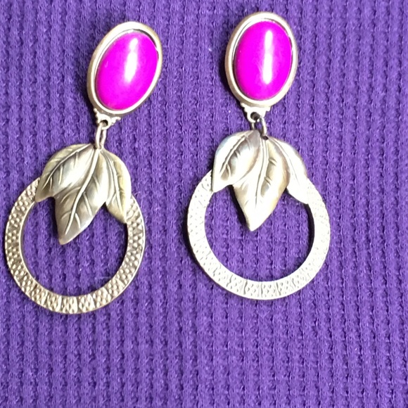 Earrings - Picture 2 of 2